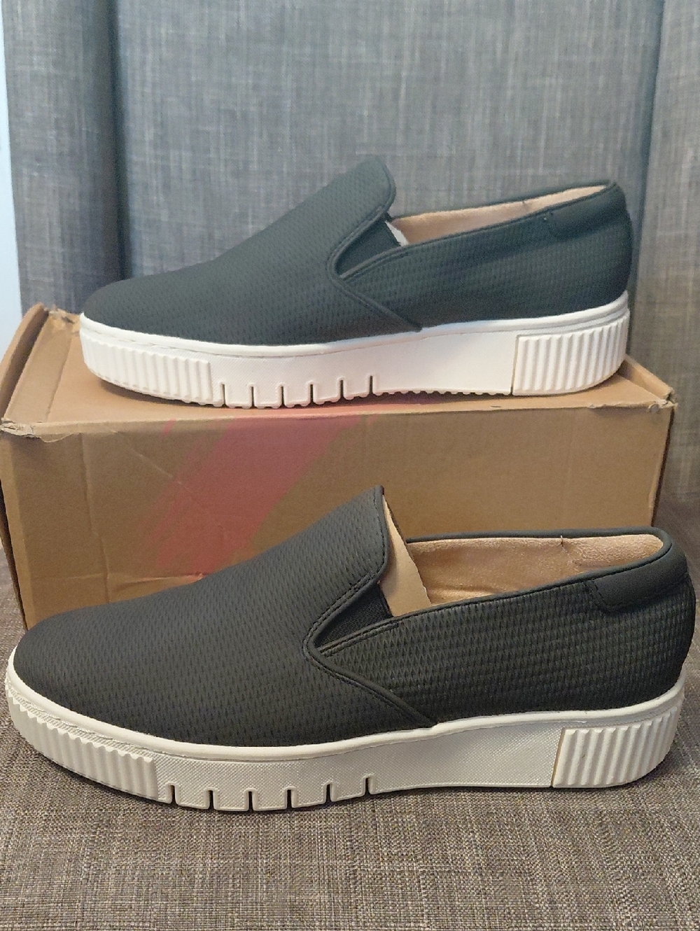 Soul Naturalizer Tia Platform Slip On Sneakers Size 8M